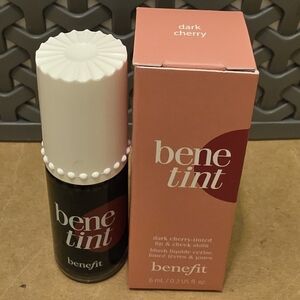 Benefit Benetint Liquid Lip Blush & Cheek Tint DARK CHERRY. 6 ml/0.2.fl oz. BNIB